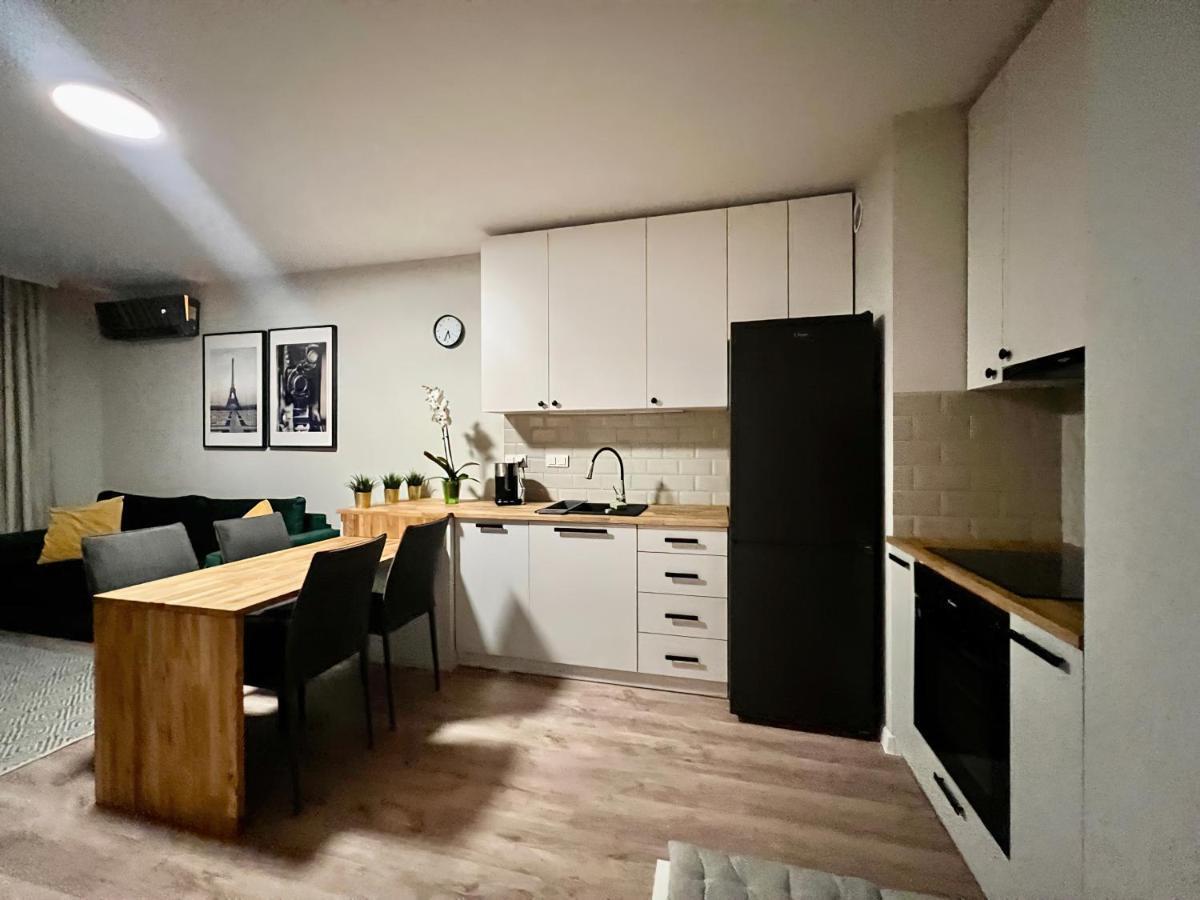 Milionowa 8 - Komfortowe Studio Z Garazem I Klimatyzacja Łódź Eksteriør billede